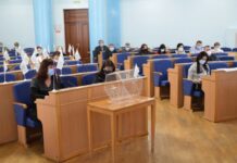 Нова обласна рада Вінниччини. За тиждень роботи провели лише одну комісію