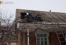 Вінницькі рятувальники загасили пожежу в приватному будинку в Бохониках