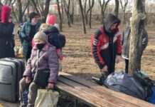 У Вінниці прийняли і розмістили людей з різних міст України. Відео