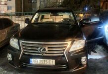 У Вінниці на місці злочину затримали викрадачів елітних автівок