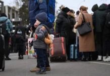 У Вінниці в школи, які приймають біженців, потрібні подушки, ковдри та матраци