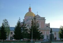 В Тульчинській єпархії на Вінниччині вичікують чим закінчиться війна?