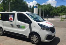 До Вінниці передали укомплектований реанімобіль з Бельгії. Фото