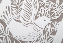 У Вінницькому краєзнавчому музеї відбувся майстер-клас з витинанки. Відео