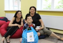 У Вінниці родини дітей з інвалідністю отримали допомогу від благодійників