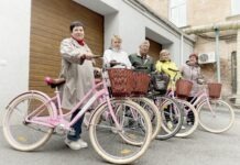 У Вінниці в працюють безкоштовні гуртки для пенсіонерів