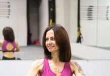 У Вінниці переселенців з Маріуполя запрошують на безкоштовні заняття йогою