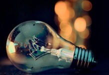 Сьогодні на Вінниччині застосовуватимуть графіки погодинних відключень світла