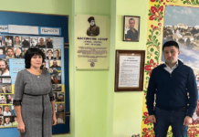 На Вінниччині встановили пам’ятну дошку на честь вояка УПА Костянтина Петера