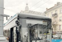 У Вінниці на маршрут вийшов новий тролейбус «VinLinе»