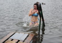 Як вінничани зустріли Водохреща. Фоторепортаж