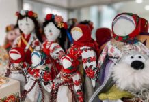 У Вінниці триває виставка рукотворних сувенірів BYVI до Дня закоханих