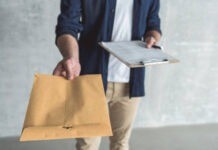 Відправка документів за кордон поштою: які можна надіслати, а які – ні Документи за кордон