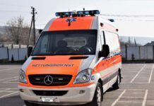 Кондитери з Вінниччини передали прикордонникам сучасну реанімаційну швидку автомобіль швидкої допомоги отримали прикордонники від Кондитерського дому «Вацак»