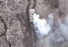 Захисники з Вінниці вразили броньовану машину росіян Підбили машину росіян