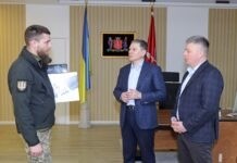 Бійці вінницької 59-ої бригади отримали коптер DJI Mavic 3 прилад нічного бачення