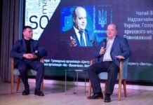 В умовах воєнного стану державну систему інформування потрібно відкалібрувати, – заявив Валерій Чалий на форумі «Інформаційний фронт України: Вінниччина» У форумі "Інформаційний фронт України" взяв участь Валерій Чалий