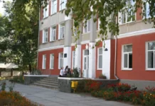 Замість Менделєєва — Горбачевського: у Вінниці пропонують перейменувати четвертий ліцей перейменувати школу-ліцей