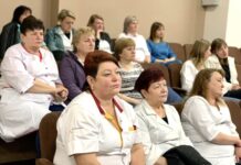 На Вінниччині, до професійного свята, за сумлінну працю відзначили медсестер Всесвітній день медичної сестри