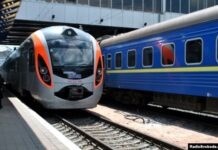 Через Вінниччину до Хмельницького курсуватимуть додаткові потяги швидкісні потяги до Хмельницького
