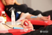 Вінницькі поліцейські здали 10 літрів крові для порятунку життя людей здача крові