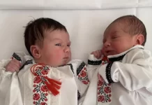 «Народжені у вишиванках»: на Вінниччині у пологовому будинку відбулася акція Народжені у вишиванках