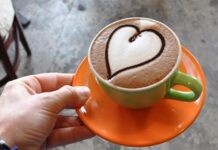 Вінничан попереджають: пити каву на порожній шлунок шкідливо пити каву вранці
