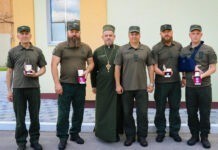 Медалями «За військову службу Україні» нагородили вінницьких гвардійців