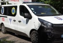 Юристи та психологи приймальні «Турбота» надають допомогу військови у Вінниці та їздять на передову