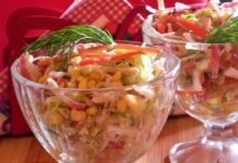 Крабовий салат «Меридіан» з молодою капустою та червоною редькою безліч смачних страв