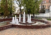 У вінницьких фонтанах вірусних забруднень не виявили Вінницькі фонтани