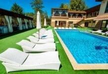 Скільки коштує відпочинок біля басейнів у Вінниці та за містом Відпочинок