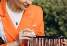 На Вінниччині майстрині виготовляли килимки на підтримку дітей з аутизмом майстерня ткацтва Vereta