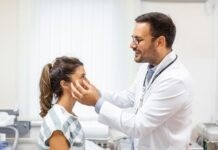 Глаукома стала «молодшою»: як уберегтися від хвороби Людське око