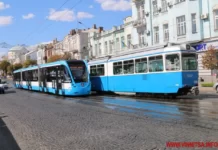 Муніципальна хвилина мовчання у Вінниці: громадський транспорт тимчасово припинить рух Хвилина мовчання