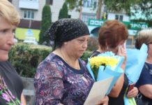 На Вінничині пʼять захисників посмертно відзначені державними нагородами урочистий захід