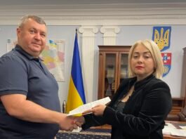28% вінничан, які взяли участь в опитуванні відповіли, що Вячеслав Соколовий повинен піти у відставку з посади голови обласної ради