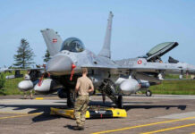 А що цікавого відбулося впродовж дня? винищувачі F-16