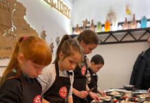 Юних вінничан запрошують на майстер -клас з виготовлення свічок та приготування піци майстер -клас