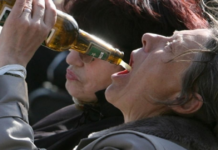 Вчені відповіли, скільки треба часу не вживати алкоголь, щоб відновився мозок вживанням алкоголю (