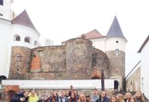 Діти вінницьких захисників та захисниць провели осінні канікули на Закарпатті 200 дітей військовослужбовців