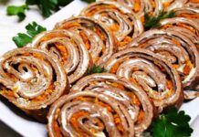 Печінковий рулет з сиром та морквою Печінковий рулет