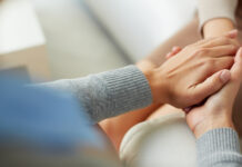 Соцдопомогу «Догляд вдома» тепер можуть отримати родичі загиблих захисників