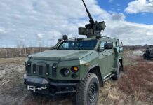 Десятимісний бронеавтомобіль та закон про збереження клітин військових. Головні новини 12 березня