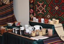 Ще сьогодні вінничани можуть відвідати виставку “Мистецтво у темряві”