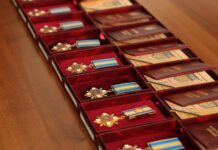 У Вінниці родинам полеглих Героїв передали державні нагороди
