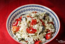 Грецький колорит на вашому столі: Рецепт салату з капустою і перцем