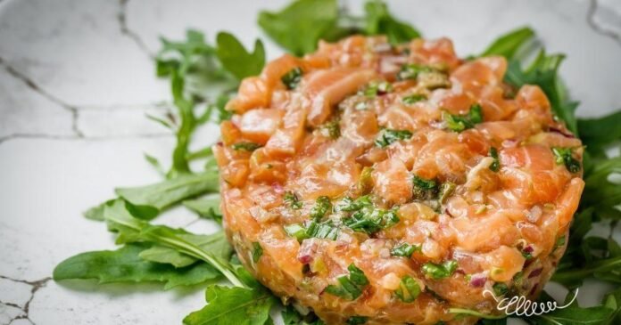tartar-z-lososya-img-1000x600