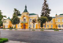 Весняні тури Вінниці: Програма екскурсій та майстер-класів на квітень