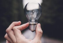 Графіки відключення електроенергії на Вінниччині 15 липня